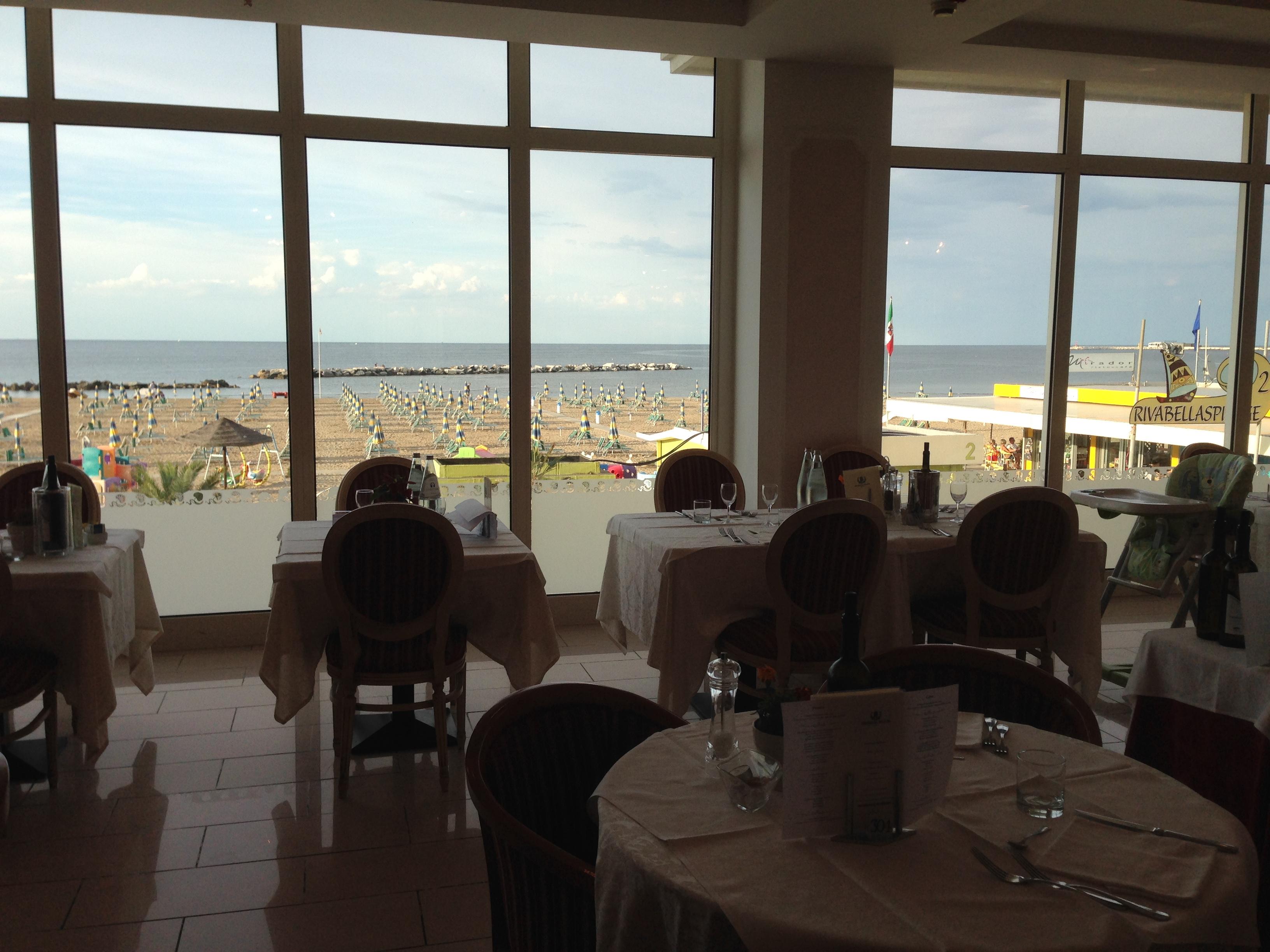 Hotel Imperial Beach Rimini Esterno foto