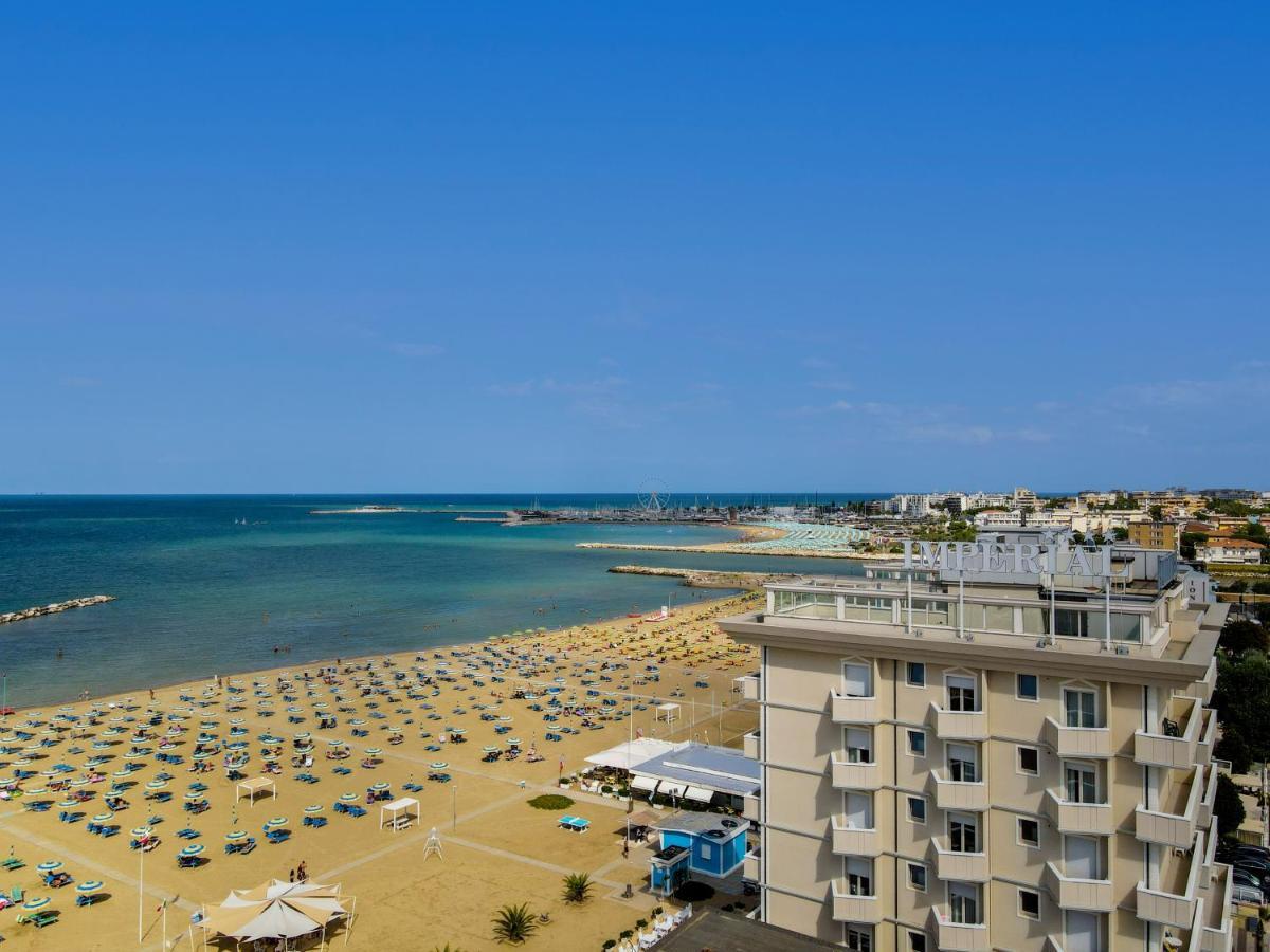 Hotel Imperial Beach Rimini Esterno foto